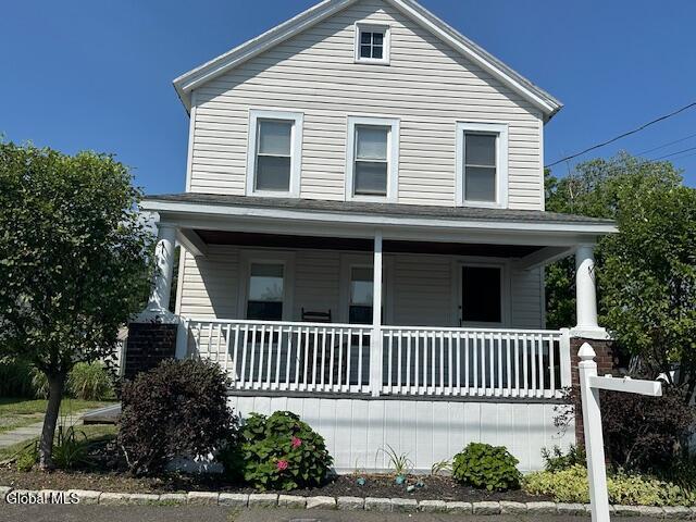 5 Edna Avenue Ravena NY 12143
