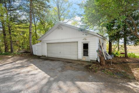 121 County Hwy 142a Johnstown NY 12095
