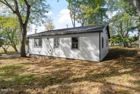121 County Hwy 142a Johnstown NY 12095