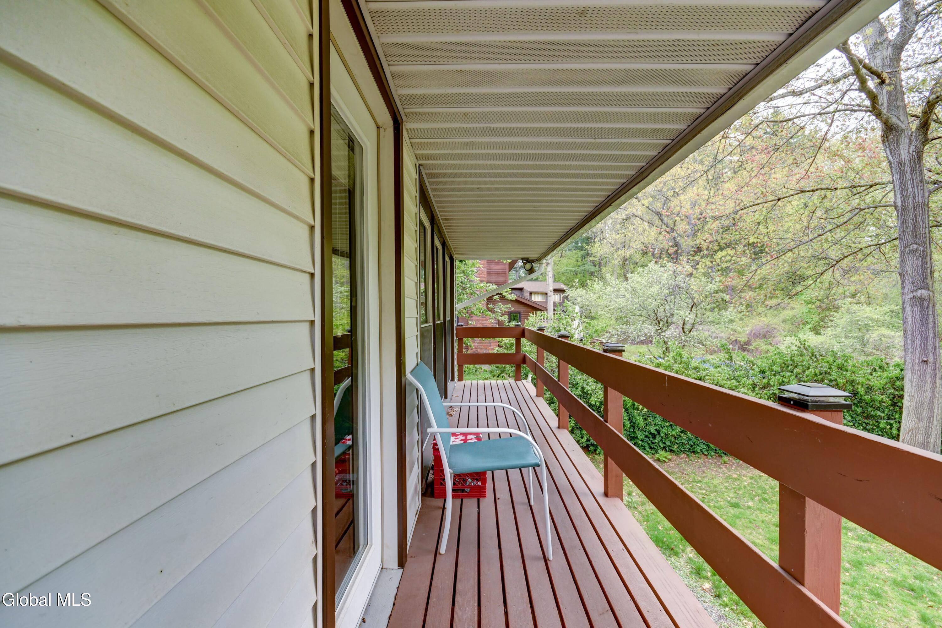 129 Okara Drive Schenectady NY 12303