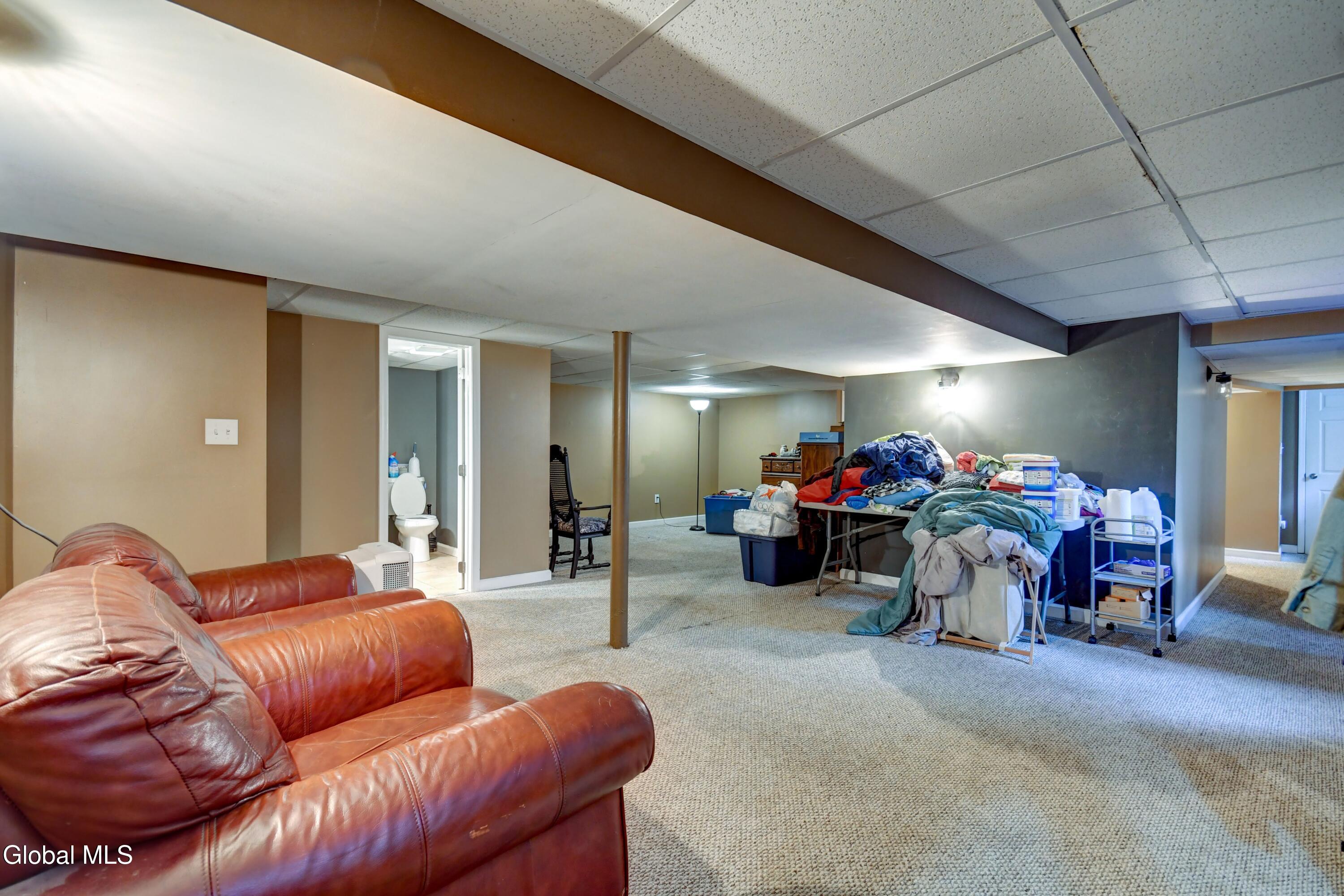 129 Okara Drive Schenectady NY 12303