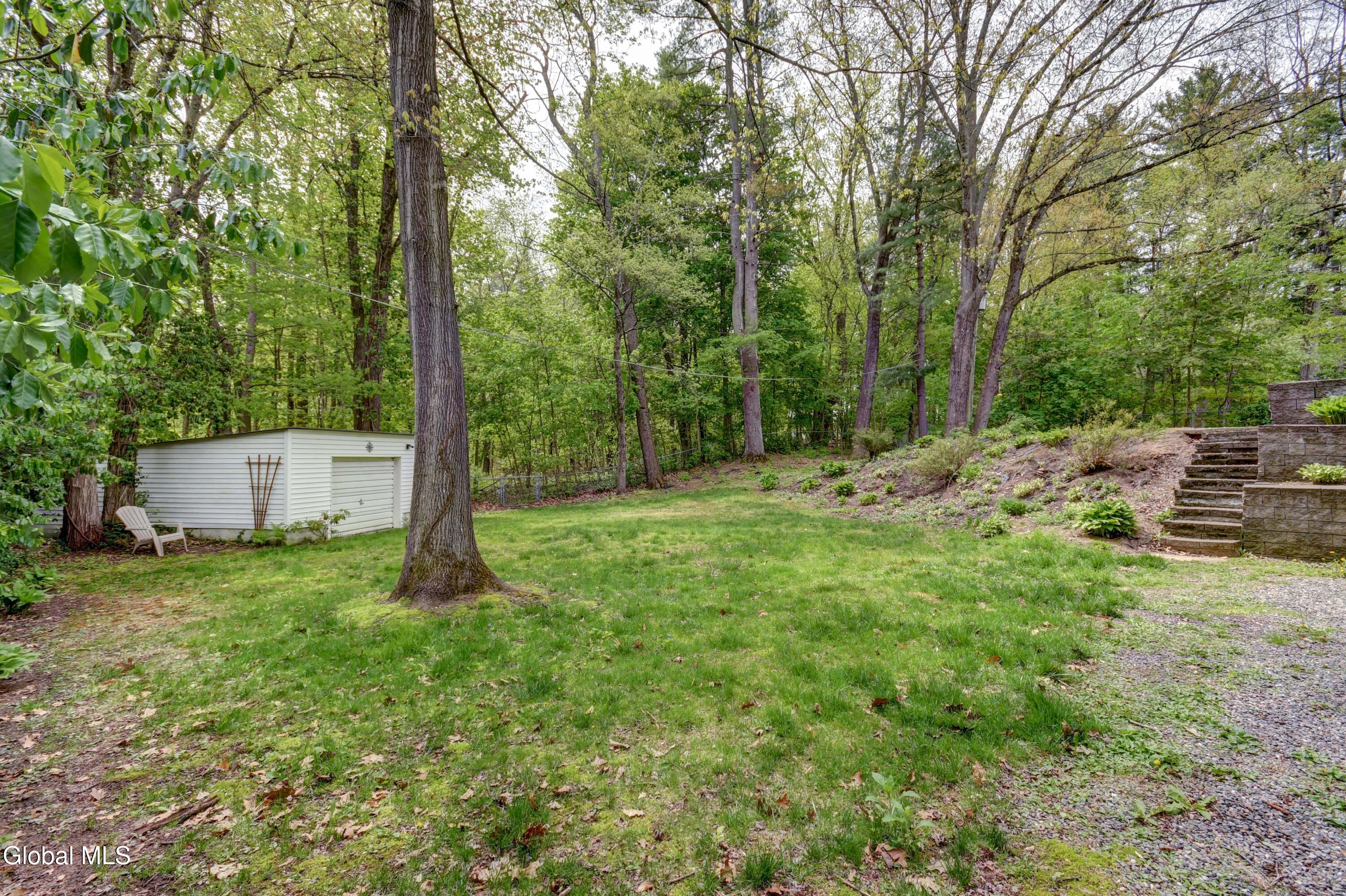 129 Okara Drive Schenectady NY 12303