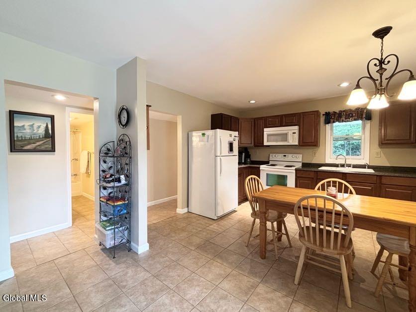 31 Chaisson Road Newcomb NY 12852