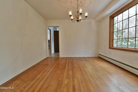 9 Tamarack Lane Clifton Park NY 12065