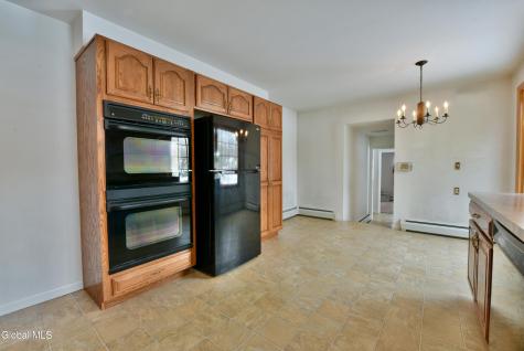 9 Tamarack Lane Clifton Park NY 12065