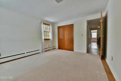 9 Tamarack Lane Clifton Park NY 12065