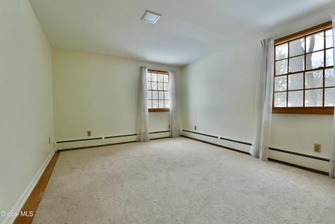 9 Tamarack Lane Clifton Park NY 12065