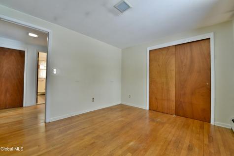 9 Tamarack Lane Clifton Park NY 12065