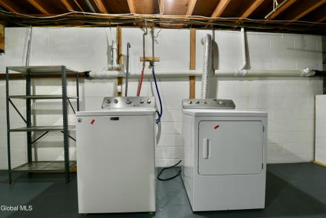 9 Tamarack Lane Clifton Park NY 12065