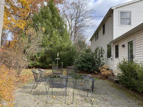 9 Tamarack Lane Clifton Park NY 12065