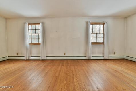 9 Tamarack Lane Clifton Park NY 12065