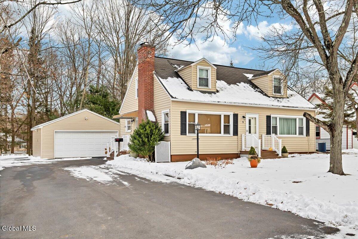 9 Kevin Lane East Greenbush NY 12061