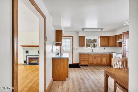 9 Kevin Lane East Greenbush NY 12061