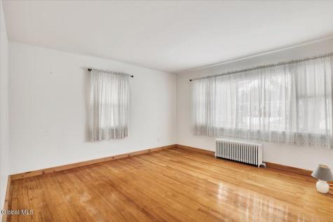 9 Kevin Lane East Greenbush NY 12061