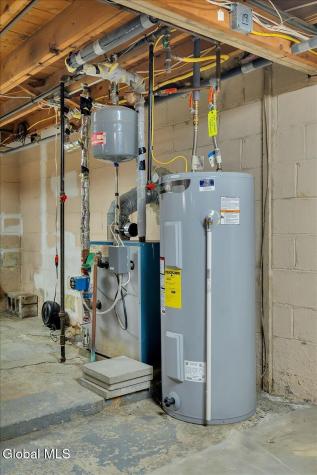 9 Kevin Lane East Greenbush NY 12061