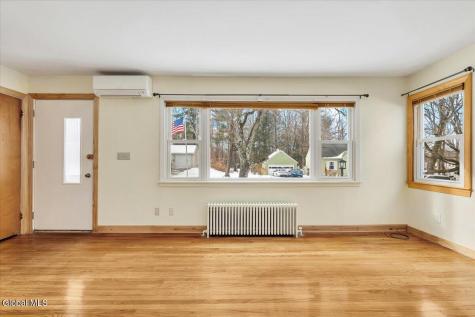 9 Kevin Lane East Greenbush NY 12061