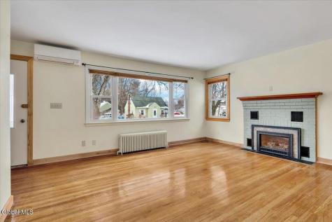 9 Kevin Lane East Greenbush NY 12061