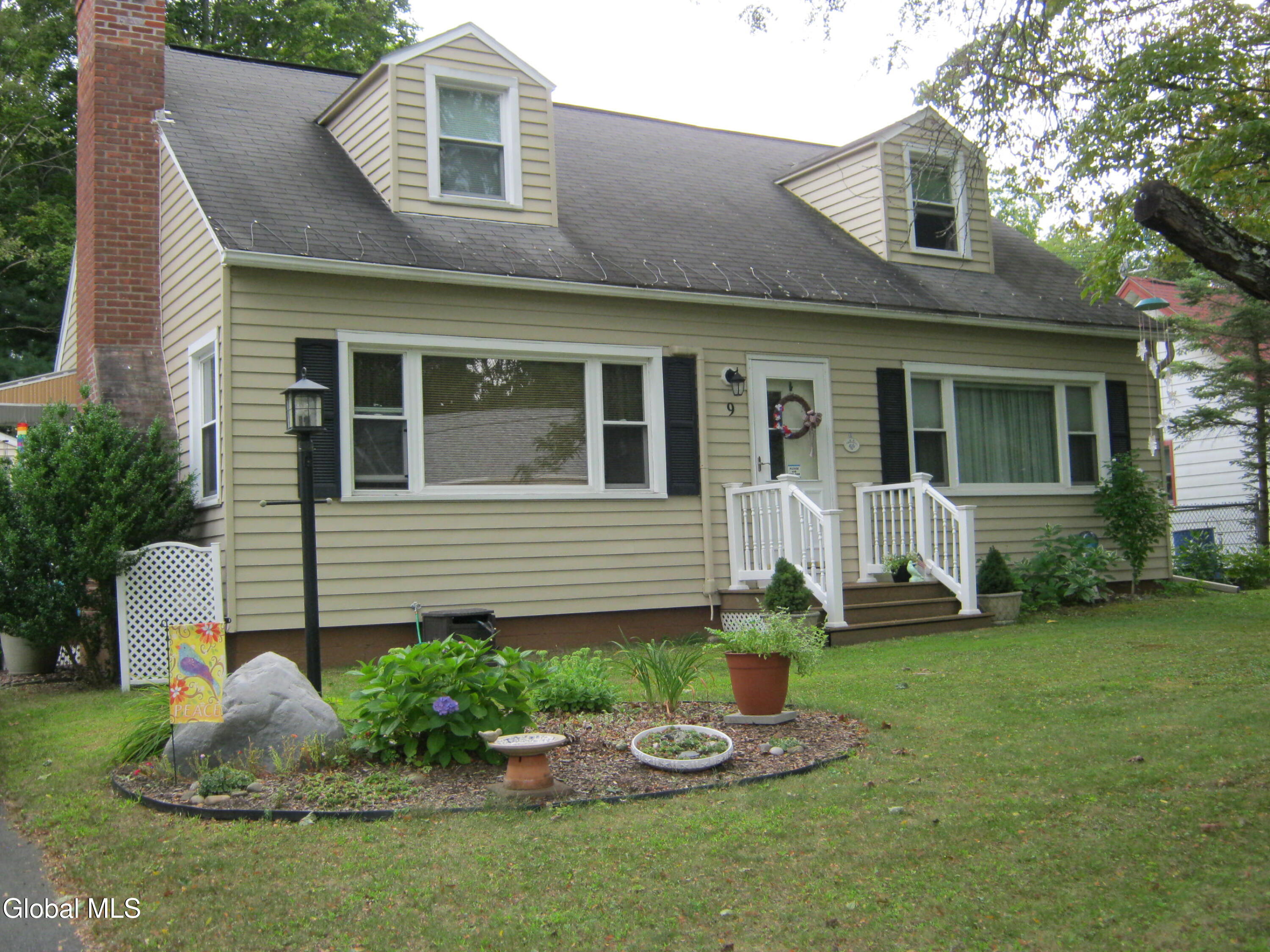 9 Kevin Lane East Greenbush NY 12061