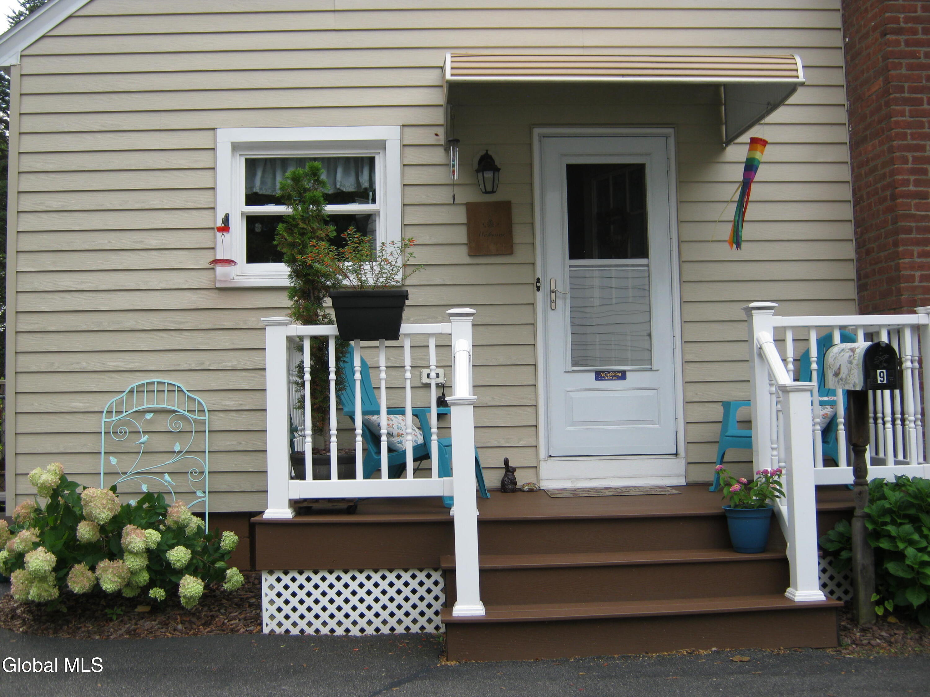 9 Kevin Lane East Greenbush NY 12061