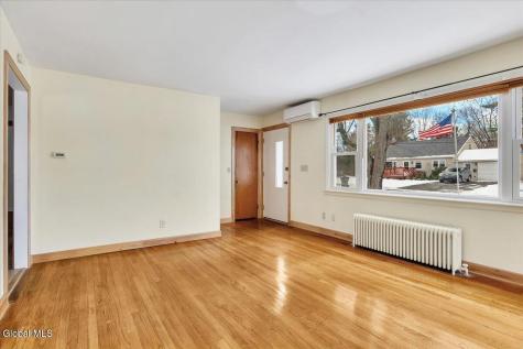 9 Kevin Lane East Greenbush NY 12061