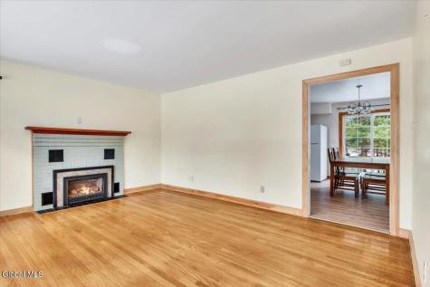 9 Kevin Lane East Greenbush NY 12061