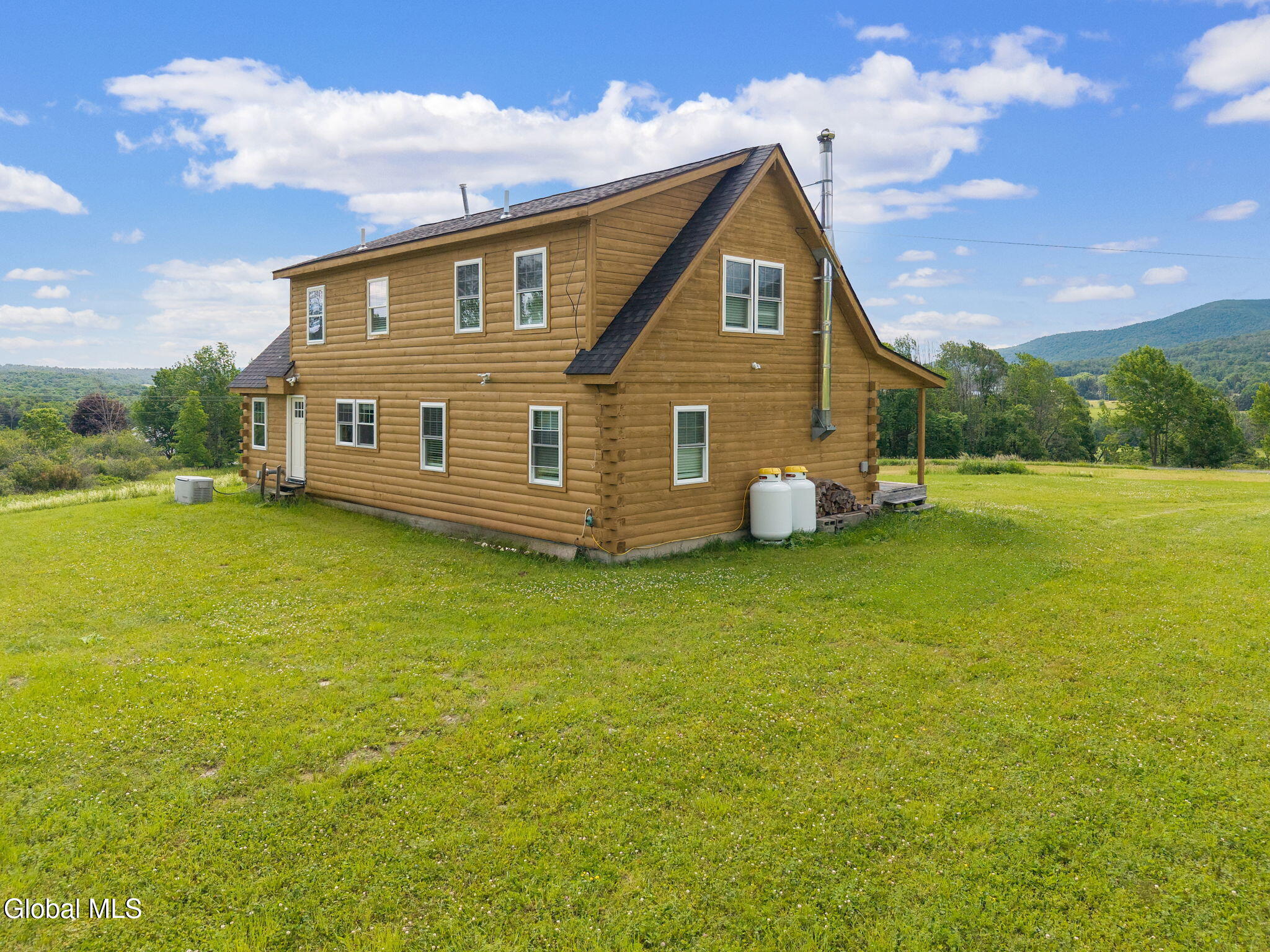 108 Wildberry Drive Stamford NY 12167