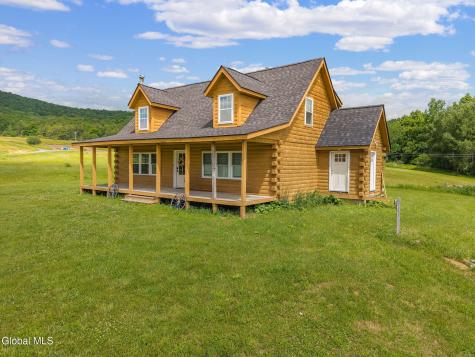 108 Wildberry Drive Stamford NY 12167