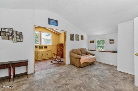 25 Hawthorne Hill Road New Lebanon NY 12024
