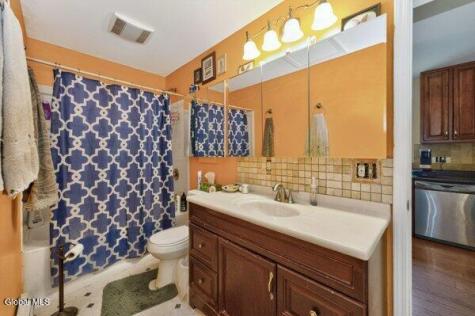 25 Hawthorne Hill Road New Lebanon NY 12024