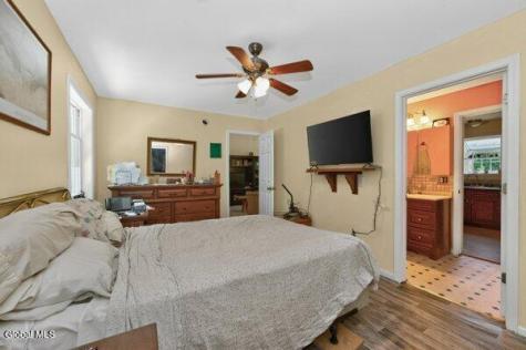 25 Hawthorne Hill Road New Lebanon NY 12024
