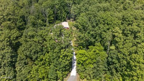 25 Hawthorne Hill Road New Lebanon NY 12024