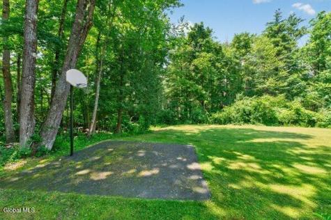 25 Hawthorne Hill Road New Lebanon NY 12024