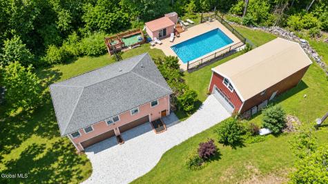25 Hawthorne Hill Road New Lebanon NY 12024