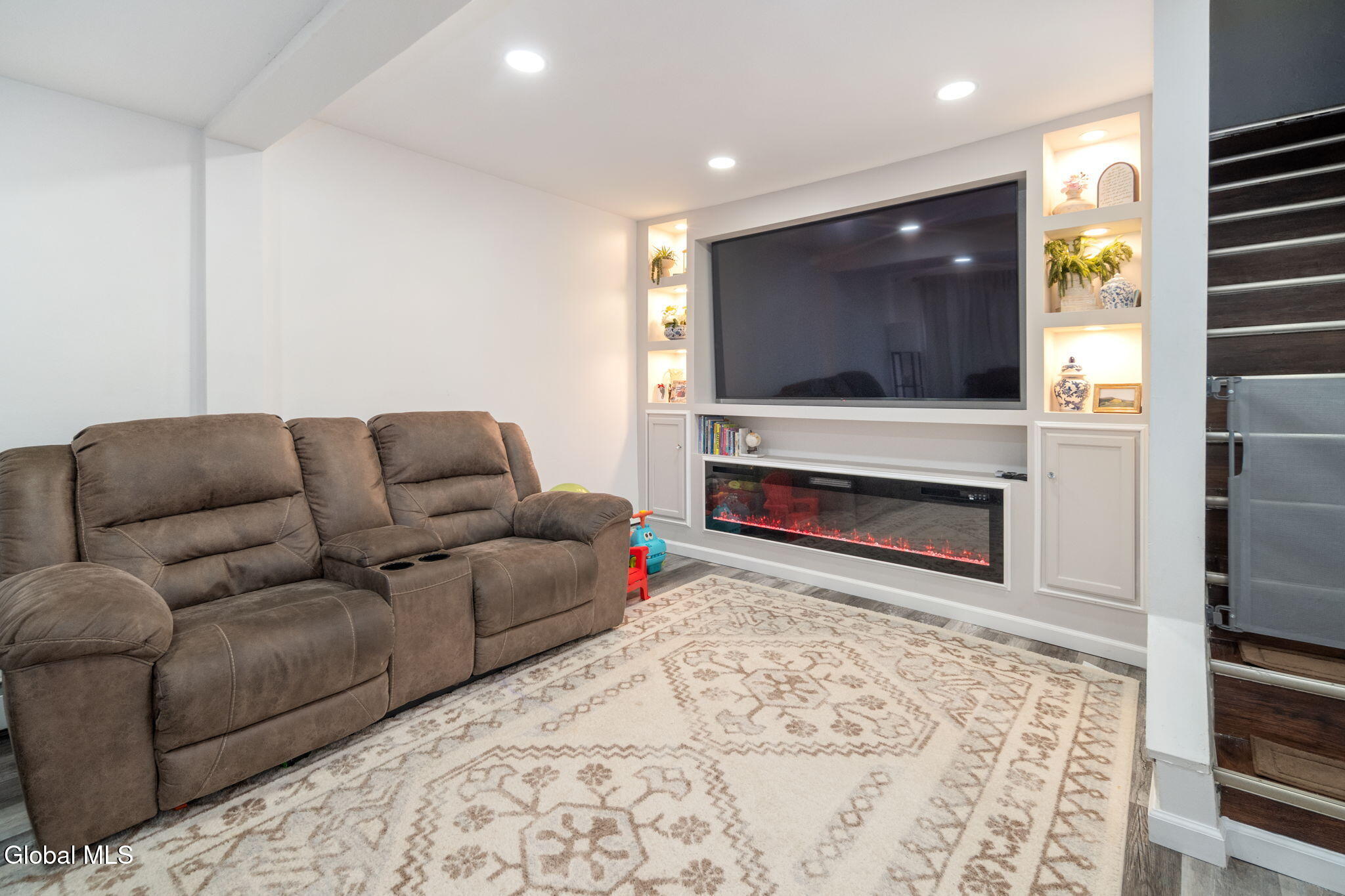 421 Hegeman Street Schenectady NY 12306