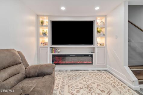 421 Hegeman Street Schenectady NY 12306