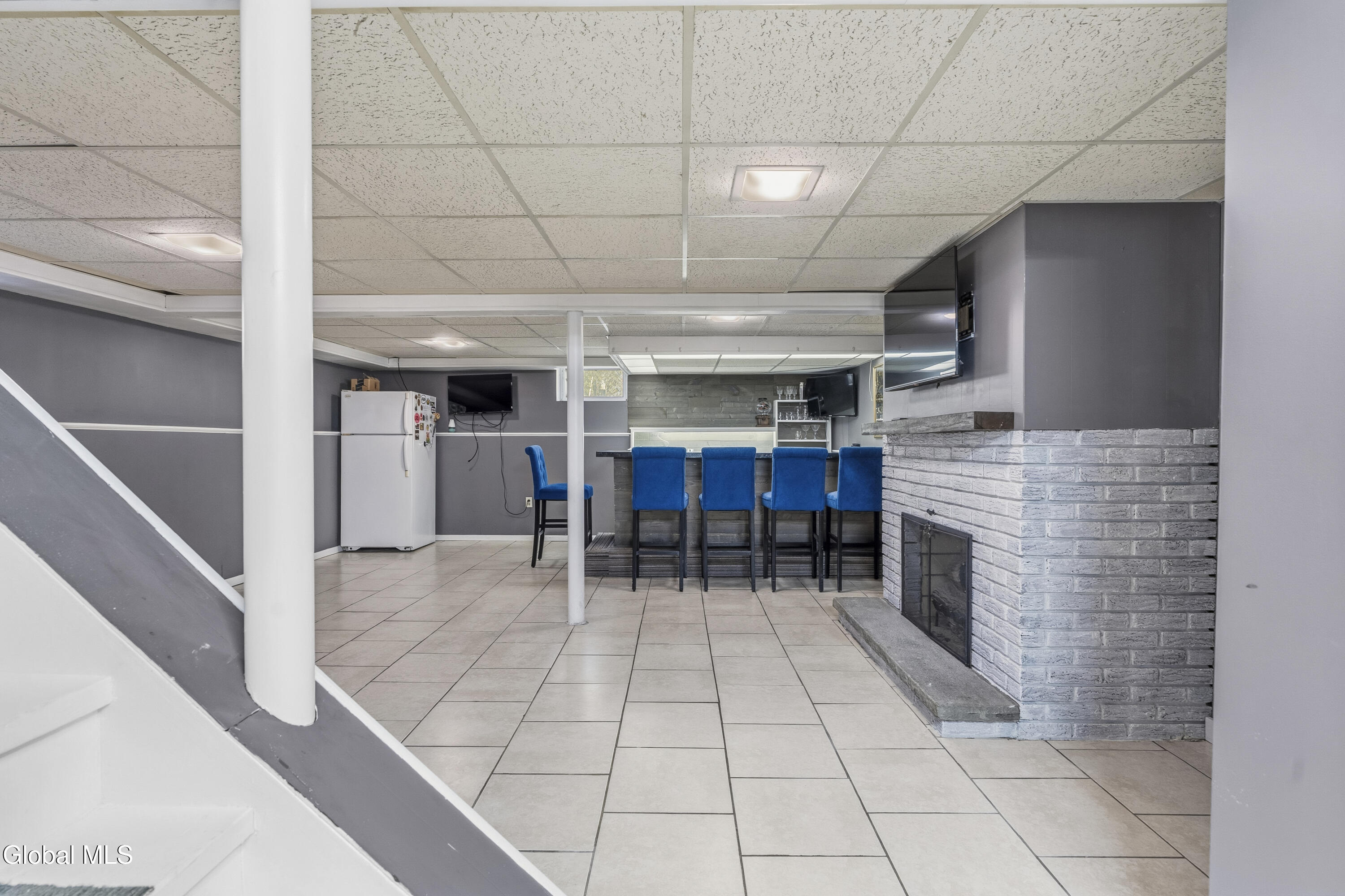 185 Exchange Street Colonie NY 12205