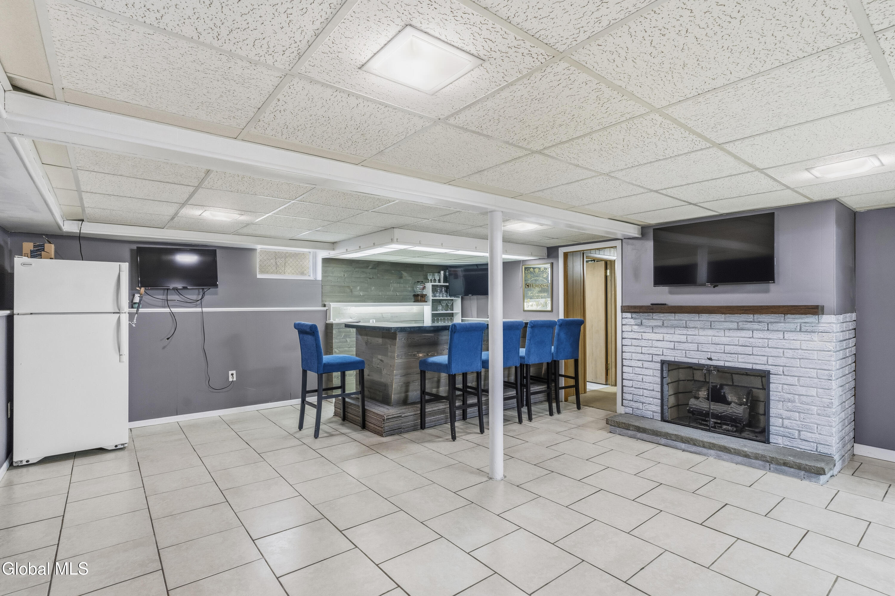 185 Exchange Street Colonie NY 12205