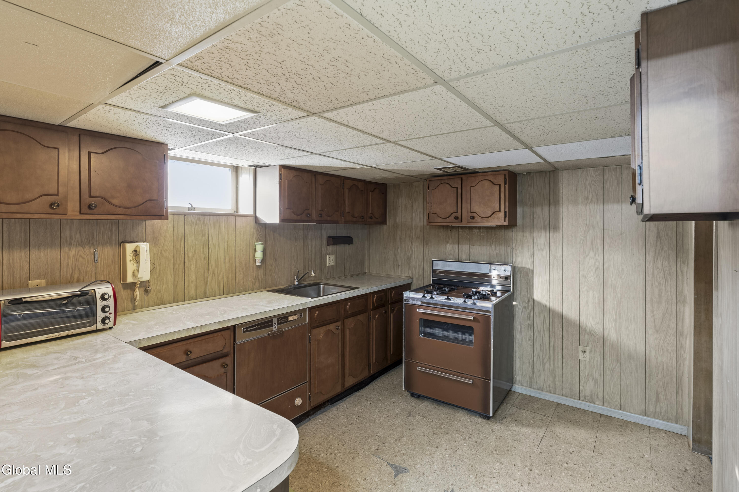 185 Exchange Street Colonie NY 12205