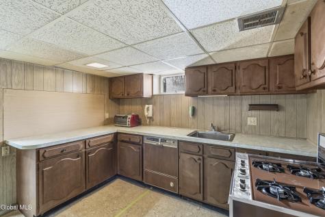 185 Exchange Street Colonie NY 12205