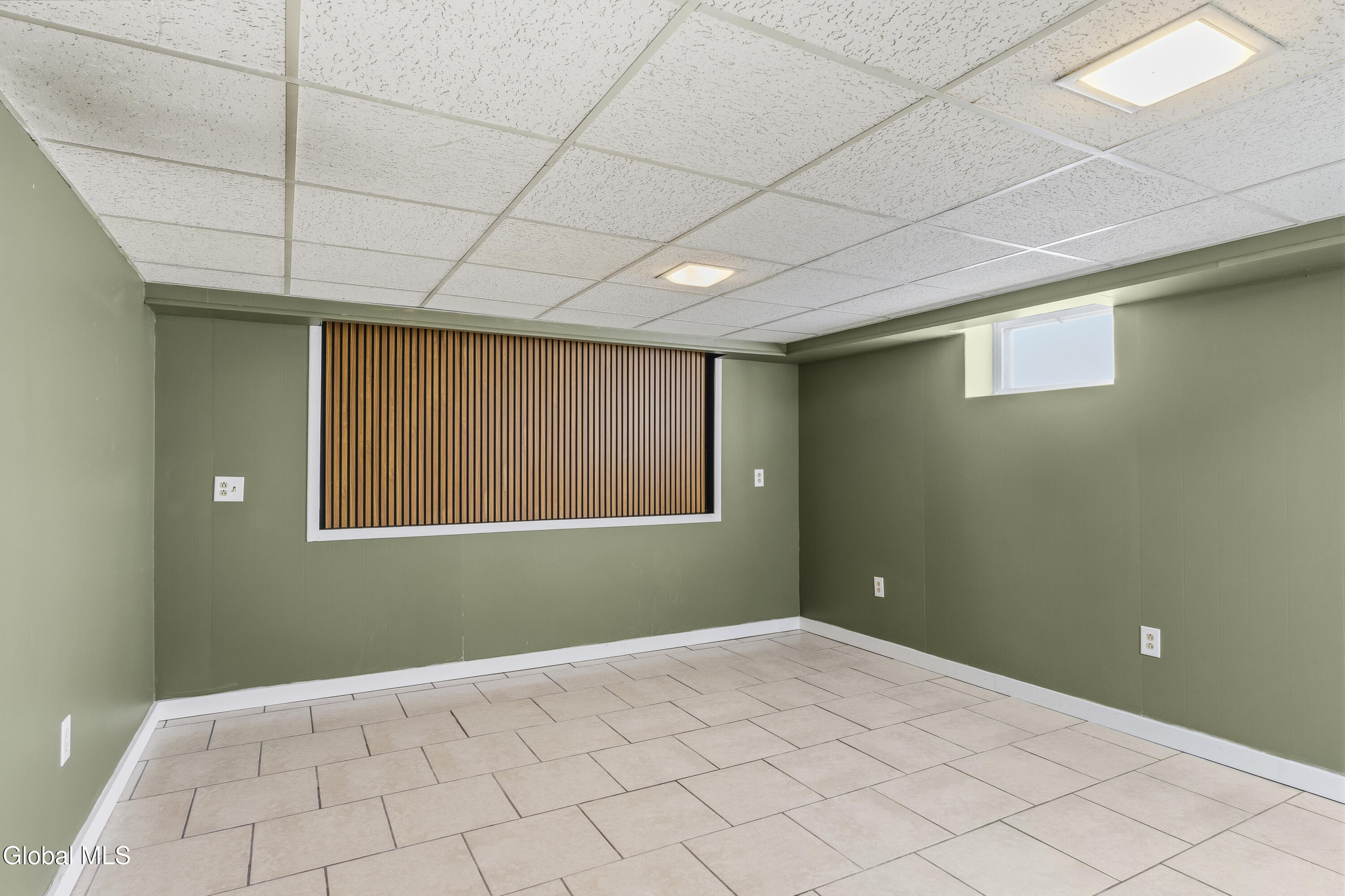 185 Exchange Street Colonie NY 12205