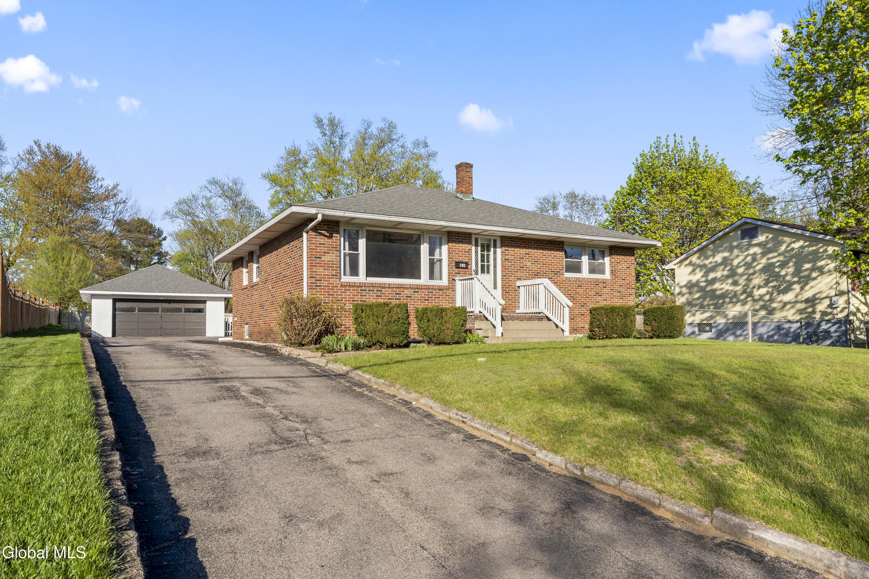 185 Exchange Street Colonie NY 12205