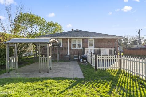 185 Exchange Street Colonie NY 12205