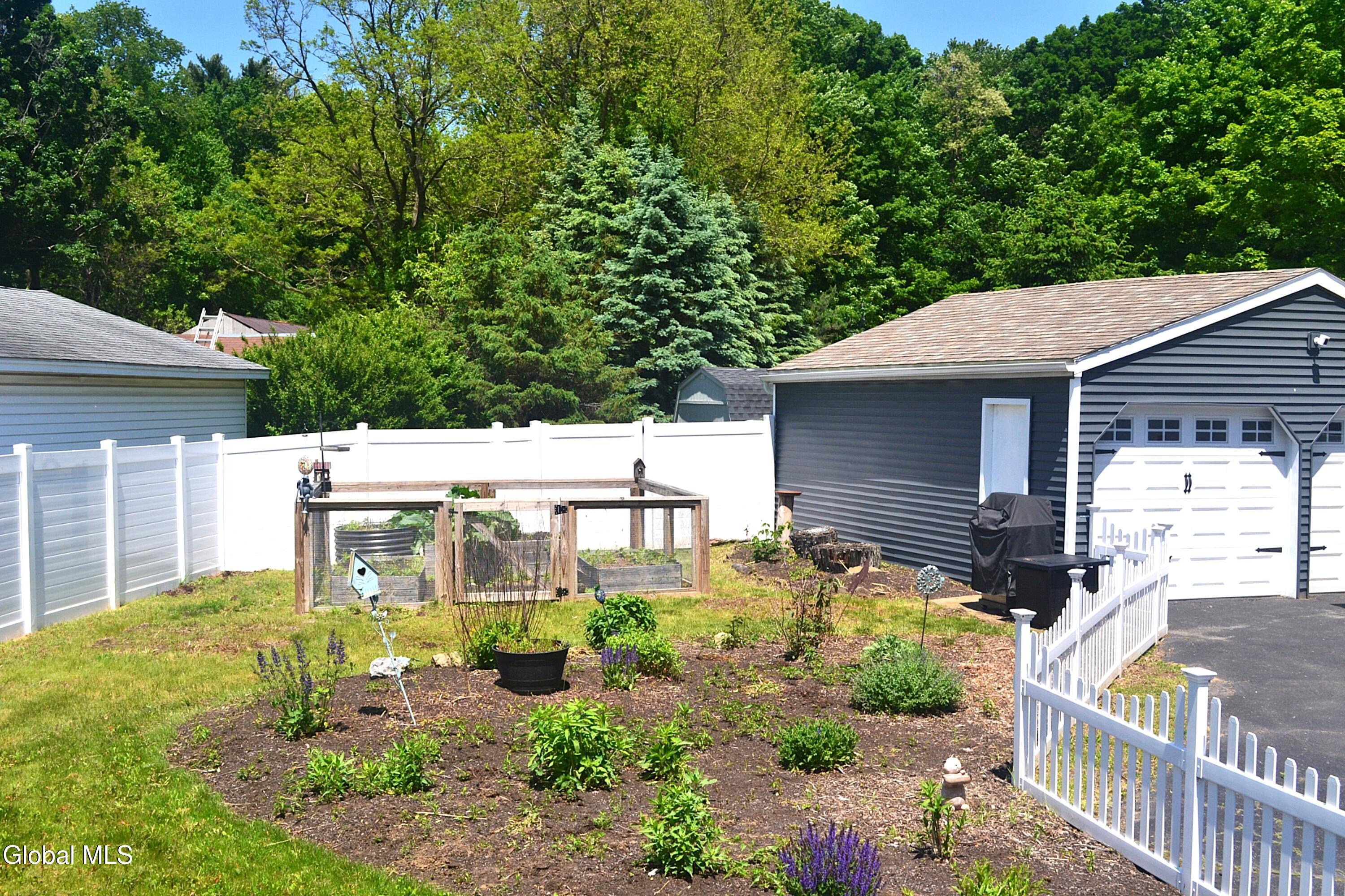439 Krumkill Road Albany NY 12203