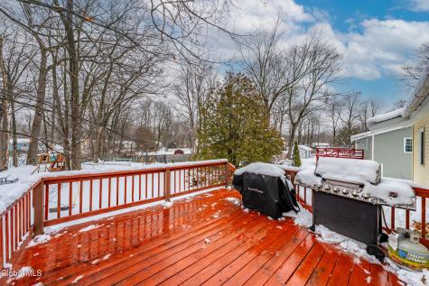 48 Hathorn Boulevard Saratoga NY 12866