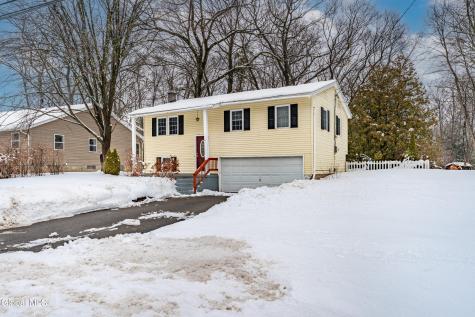 48 Hathorn Boulevard Saratoga NY 12866