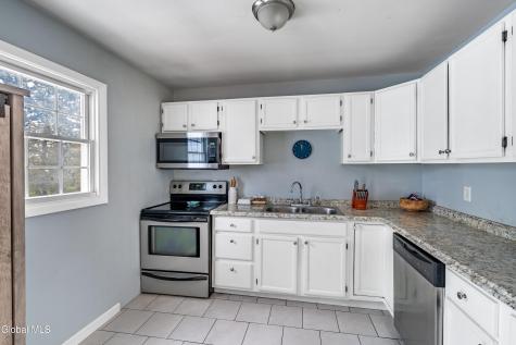 48 Hathorn Boulevard Saratoga NY 12866