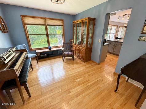 23 Holloway Lane Averill Park NY 12018