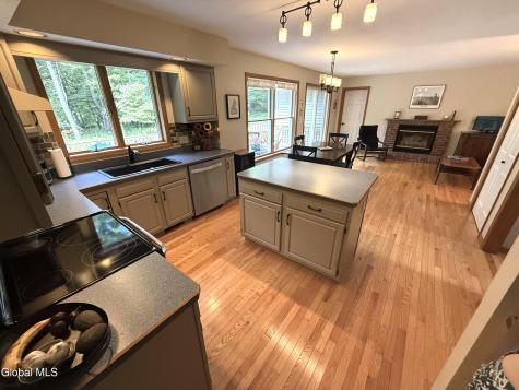 23 Holloway Lane Averill Park NY 12018