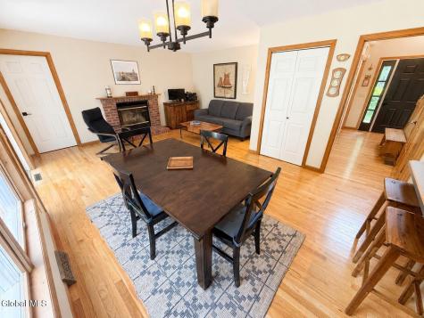 23 Holloway Lane Averill Park NY 12018