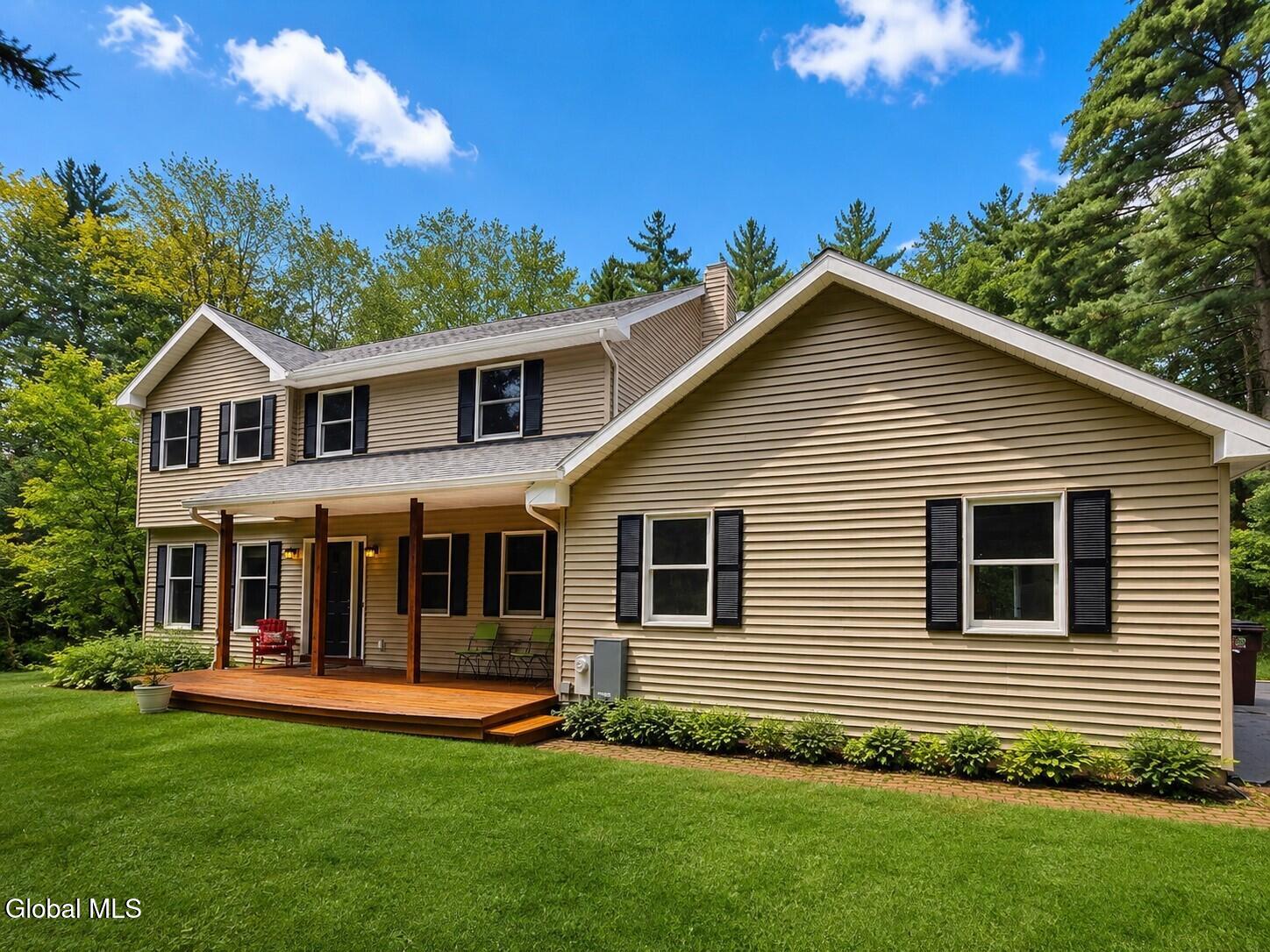 23 Holloway Lane Averill Park NY 12018